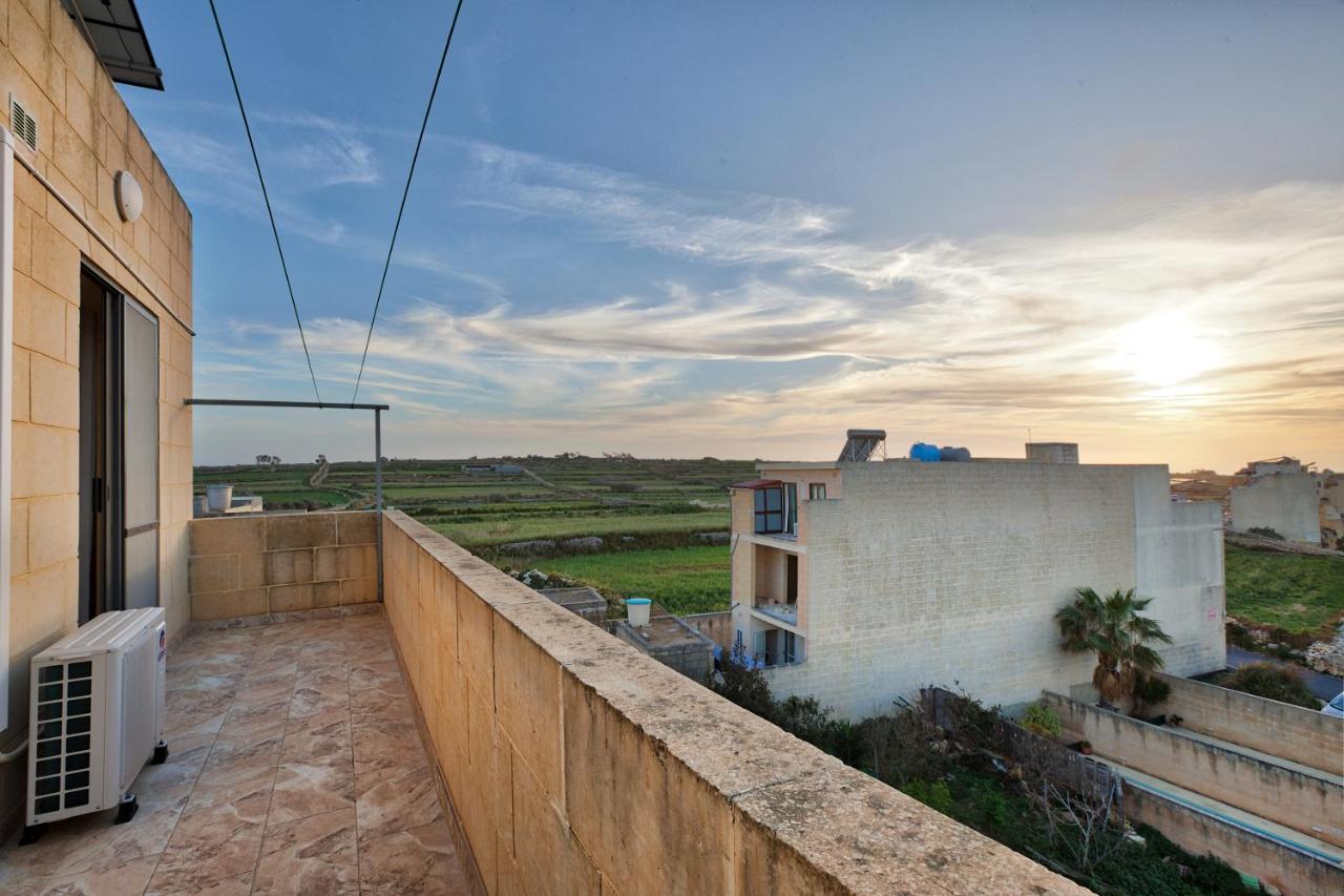 萨奈特Summer Fields Penthouse With Amazing Views公寓 外观 照片
